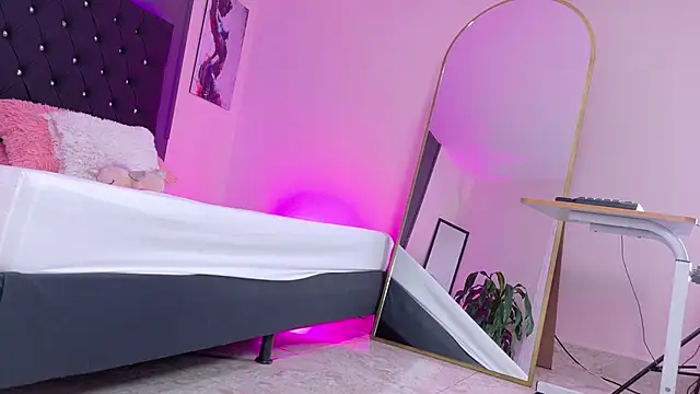 Kataaleya  12 online show from 01/17/26, 11:59