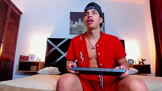 iammariano online show from 04/17/26, 01:03