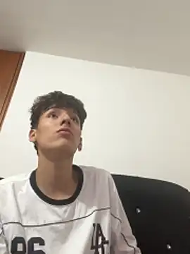  Kinky69  online show from 12/04/25, 03:38