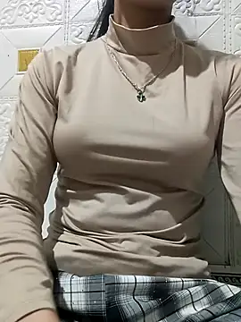 Lover-loverxx online show from 11/14/25, 12:04