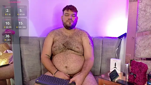 big bearr online show from 11/18/25, 06:34