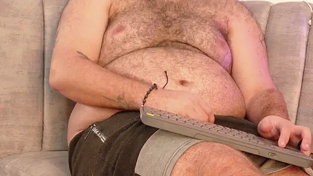 big bearr online show from 11/24/25, 03:39