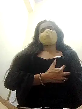 Snapshot of Hott_bomb chatting on 09/24/25, 08:50 Hott bomb online show from 09/24/25, 08:50