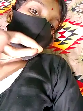 Snapshot of Cuty_kinjal chatting on 10/08/25, 04:54 Cuty kinjal online show from 10/08/25, 04:54