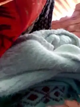 Snapshot of Cuty_kinjal chatting on 12/15/25, 09:02 Cuty kinjal online show from 12/15/25, 09:02