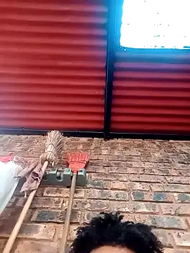 Goofygoody17 online show from 10/11/25, 12:15