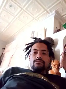 Goofygoody17 online show from 12/17/25, 09:15