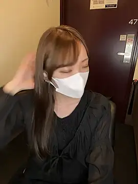 Snapshot of Moe_v_v chatting on 10/03/25, 02:08 Moe v v online show from 10/03/25, 02:08