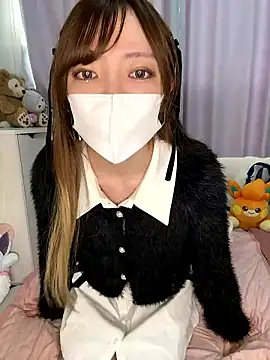 Snapshot of Moe_v_v chatting on 10/12/25, 06:01 Moe v v online show from 10/12/25, 06:01