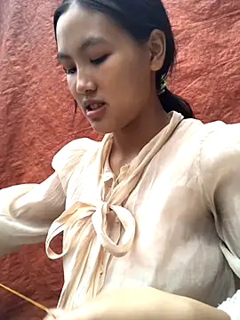 Mai lovely online show from 10/01/25, 08:53