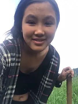 Mai lovely online show from 10/16/25, 06:47