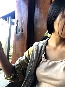 Mai lovely online show from 10/18/25, 01:52