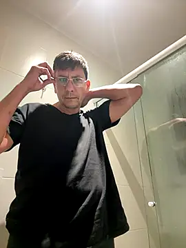 Snapshot of Arioi11 chatting on 09/23/25, 07:33 Arioi11 online show from 09/23/25, 07:33