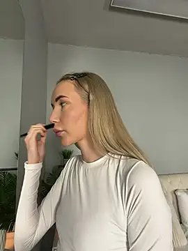 MaryDavies online show from 03/24/26, 06:51