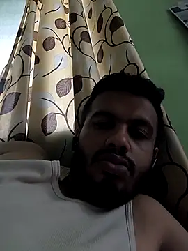 Snapshot of SilentTerr chatting on 09/23/25, 10:29 SilentTerr online show from 09/23/25, 10:29