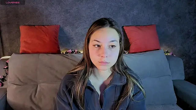 Al1ice Moures online show from 12/04/25, 01:26