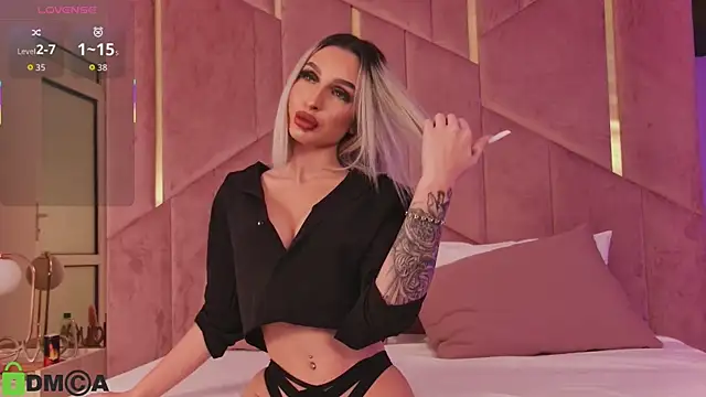 AriannaLure online show from 10/11/25, 06:28