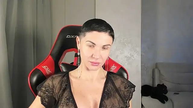 Angel iam online show from 01/06/26, 06:55