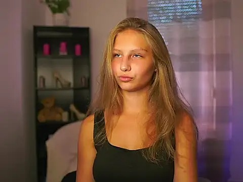 emmie murray online show from 09/24/25, 01:36