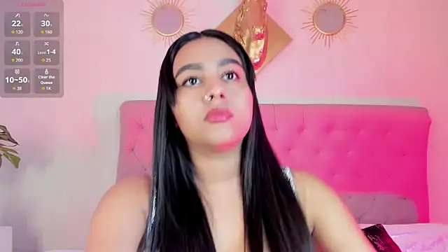 CharlottePetitte online show from 10/06/25, 08:28