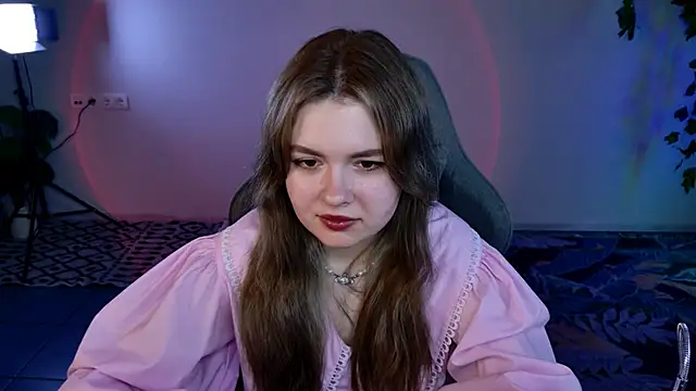 HaleySun online show from 10/07/25, 09:06