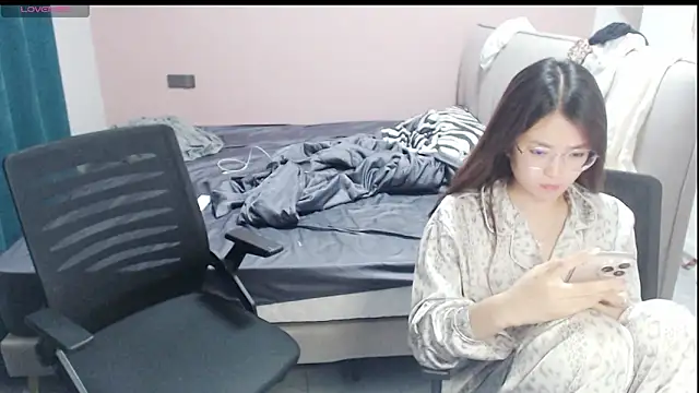 redrose520 online show from 10/07/25, 12:02