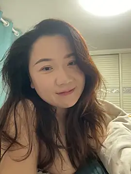 Snapshot of Momo-9988 chatting on 12/04/25, 03:54 Momo-9988 online show from 12/04/25, 03:54