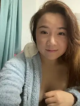 Snapshot of Momo-9988 chatting on 03/22/26, 04:10 Momo-9988 online show from 03/22/26, 04:10