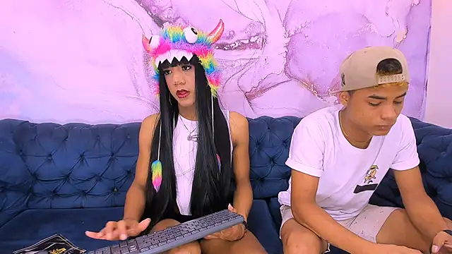 Bi Loverss online show from 10/07/25, 10:34