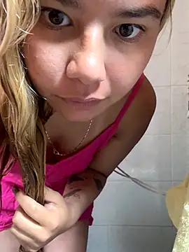 Violettt hot online show from 10/06/25, 01:41