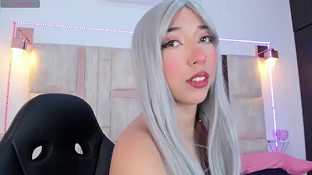 emily  walker online show from 09/30/25, 11:59