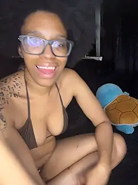 Snapshot of YeahhhitsBreezy chatting on 07/04/26, 12:28 YeahhhitsBreezy online show from 07/04/26, 12:28