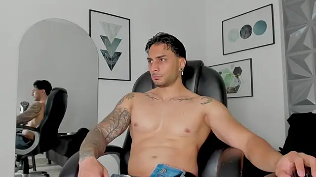 Miike Stone1 online show from 10/22/25, 08:30