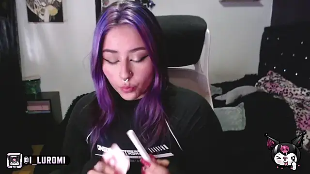 Iluromi online show from 11/14/25, 06:17