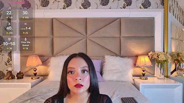 MayaDeLuca online show from 10/27/25, 08:35