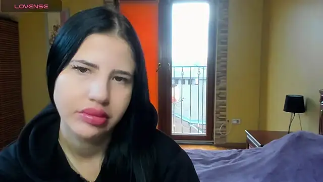 Snapshot of Malibu_J chatting on 10/24/25, 06:32 Malibu J online show from 10/24/25, 06:32