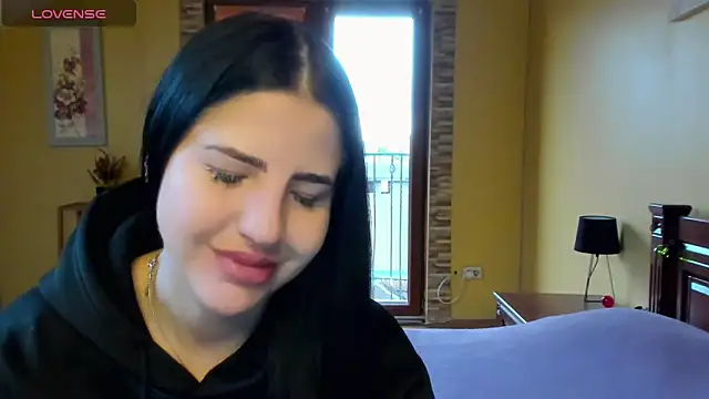 Snapshot of Malibu_J chatting on 10/28/25, 07:56 Malibu J online show from 10/28/25, 07:56