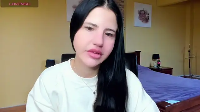 Snapshot of Malibu_J chatting on 11/20/25, 12:05 Malibu J online show from 11/20/25, 12:05