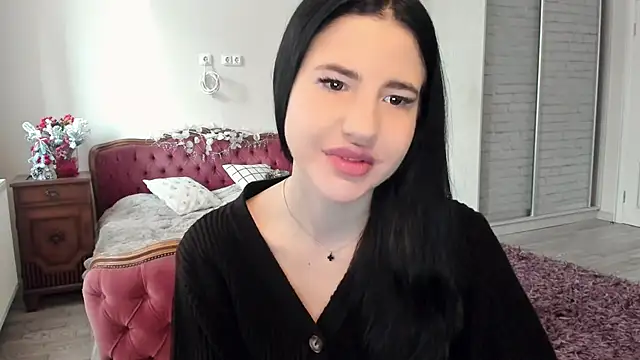 Snapshot of Malibu_J chatting on 12/17/25, 07:03 Malibu J online show from 12/17/25, 07:03