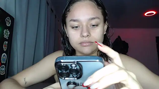 LittleCheerry69 online show from 12/03/25, 02:48