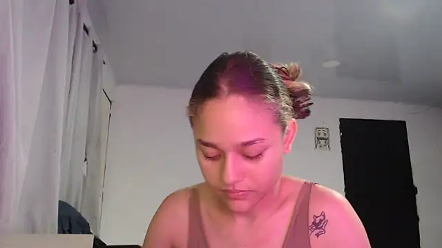 LittleCheerry69 online show from 02/26/26, 04:28