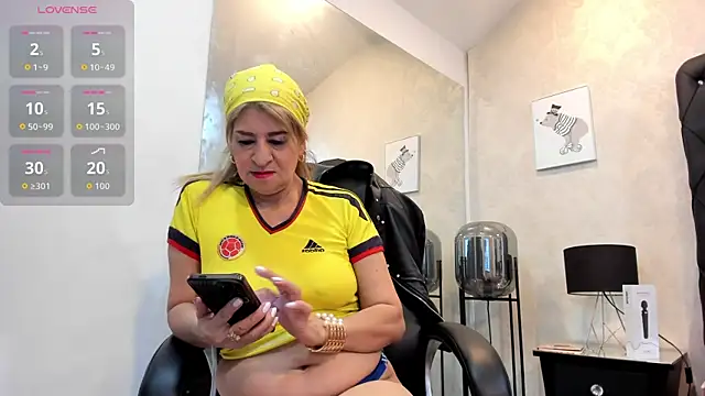alana johnson 0 online show from 07/03/26, 12:55