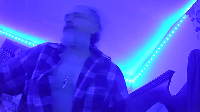 HippieDad333 online show from 12/21/25, 01:35