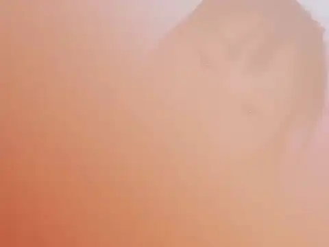 Snapshot of Lie_liee chatting on 10/28/25, 10:01 Lie liee online show from 10/28/25, 10:01