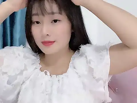 Snapshot of Lie_liee chatting on 11/02/25, 02:52 Lie liee online show from 11/02/25, 02:52