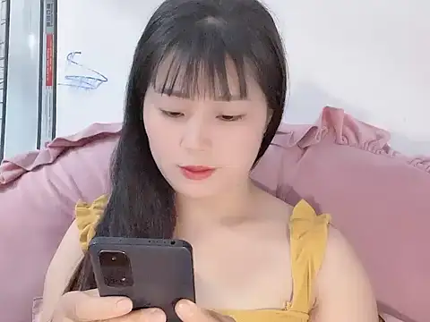 Lie liee online show from 06/09/26, 07:53