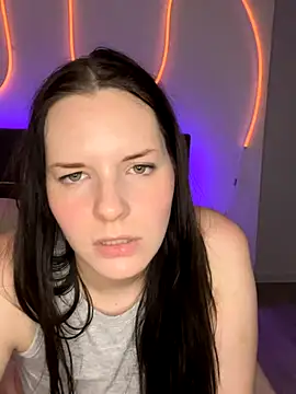 Mila-Jasmin online show from 10/01/25, 09:32