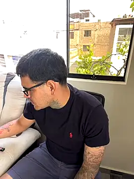 Snapshot of roa_alee chatting on 11/04/25, 07:57 roa alee online show from 11/04/25, 07:57