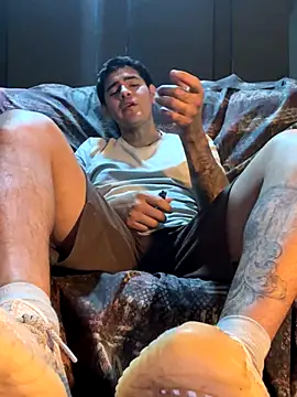 roa alee online show from 12/05/25, 02:09