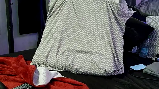 hungbot online show from 04/13/26, 03:06